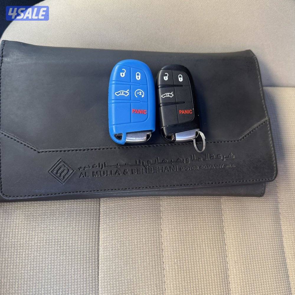 تشارجر 2014 المالك الثاني صبغ وكالة ماعدا ٣ قطع ٦ سلندر11