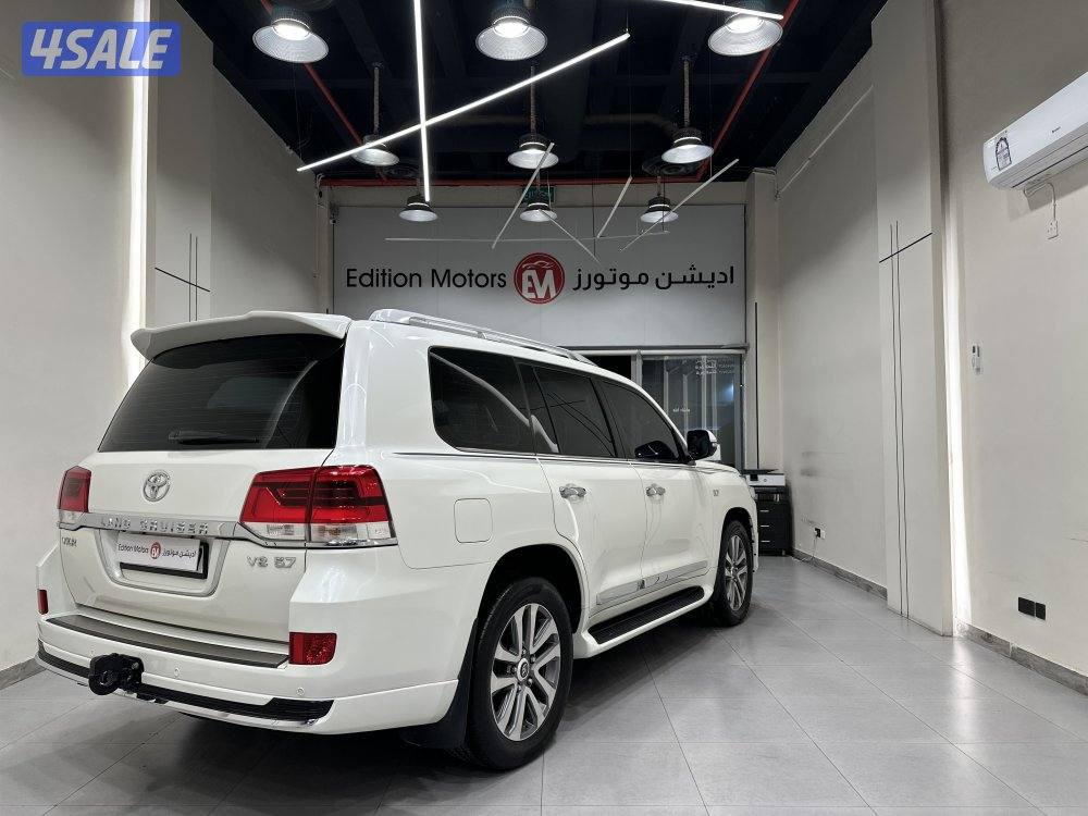 لاندكروزر VXR3