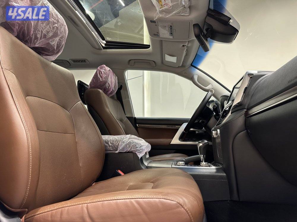 لاندكروزر VXR4