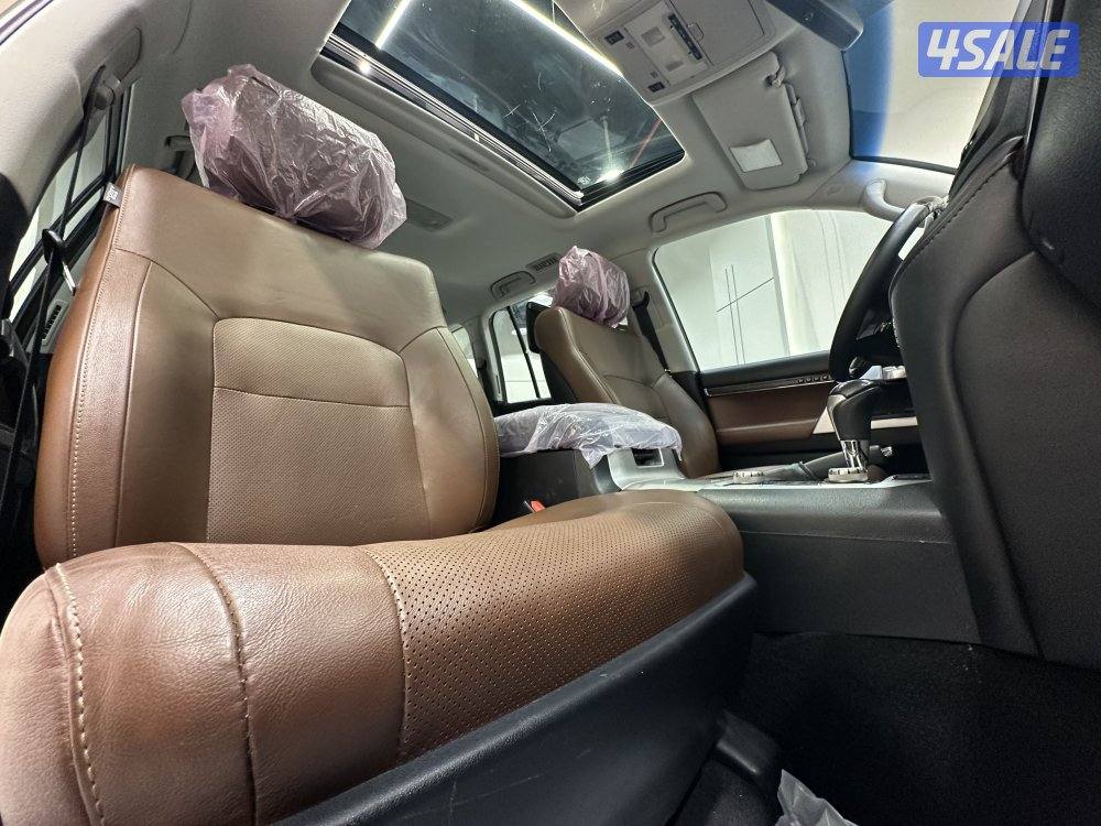 لاندكروزر VXR5