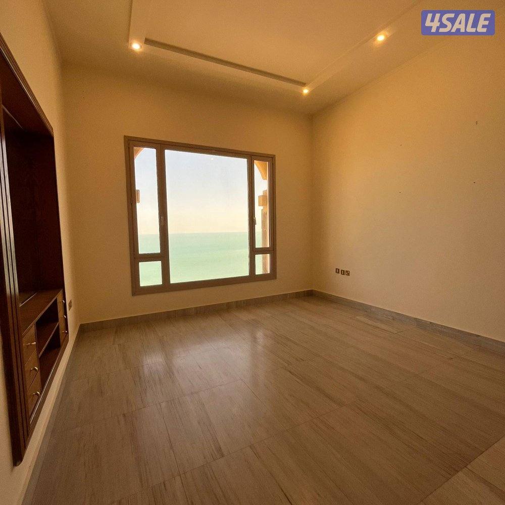 دور كامل إطلالة بحرية للإيجار في الشعب البحري قطعة 82