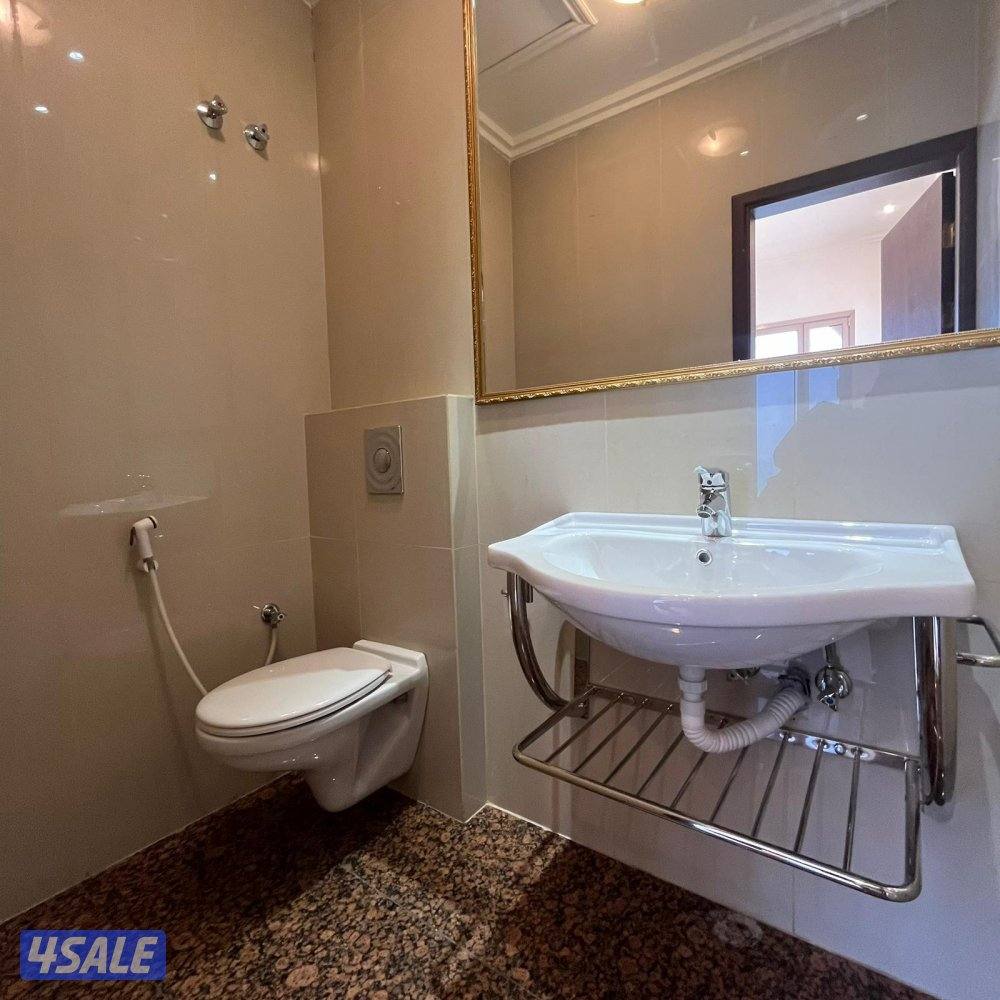 دور كامل إطلالة بحرية للإيجار في الشعب البحري قطعة 89