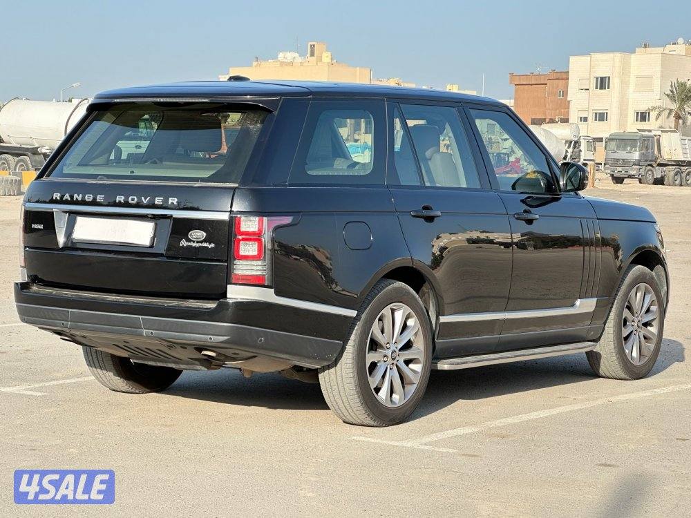 رنج روفر كلاسيك 
Vogue HSE
موديل 2015 عداد 127 الف3