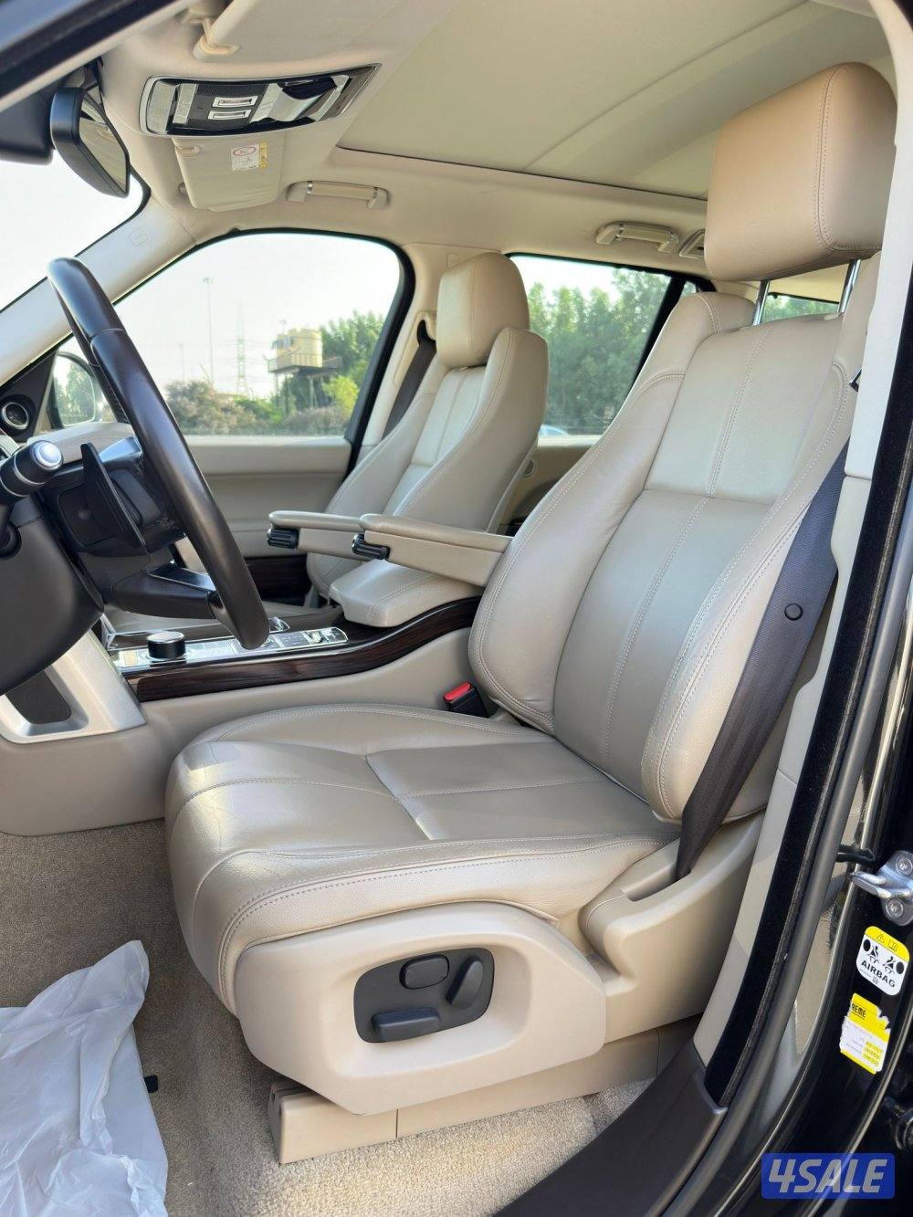 رنج روفر كلاسيك 
Vogue HSE
موديل 2015 عداد 127 الف9