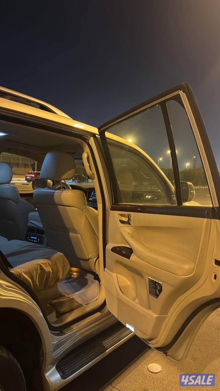 شرط الفحص لكزس ٢٠١٥ العداد 167 وكالة الساير سيرفس منتظم8