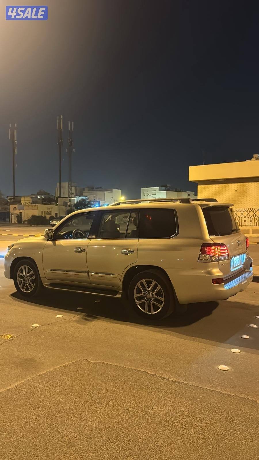 شرط الفحص لكزس ٢٠١٥ العداد 167 وكالة الساير سيرفس منتظم10