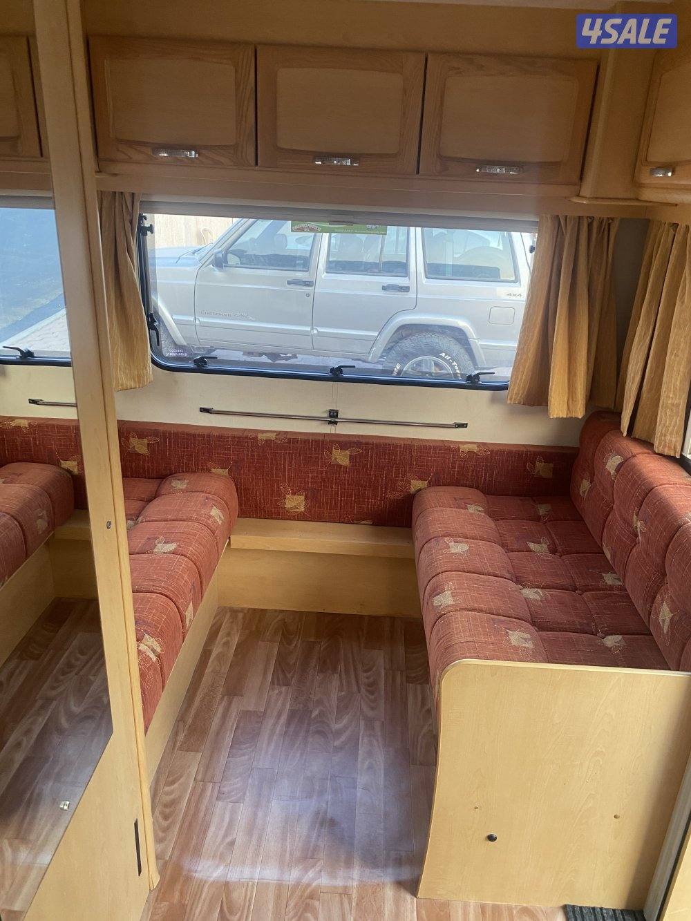 كرفان بريطاني ٢٠٠٥ ملوح تحويل مرور بحالة ممتازة شاصي ارضية شغل وكالتة9