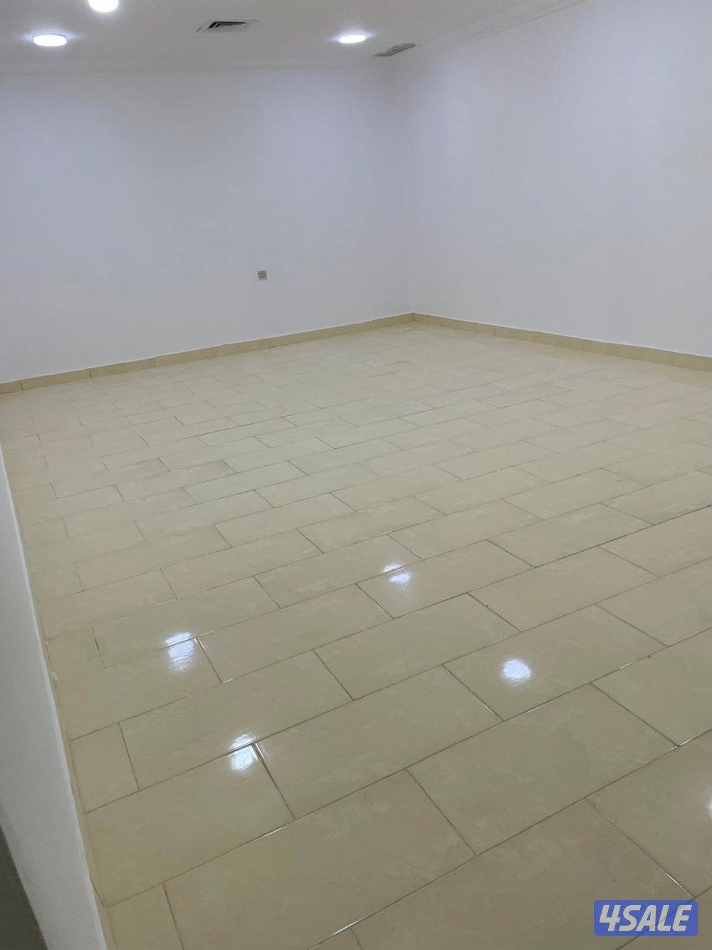 للايجار سرداب5