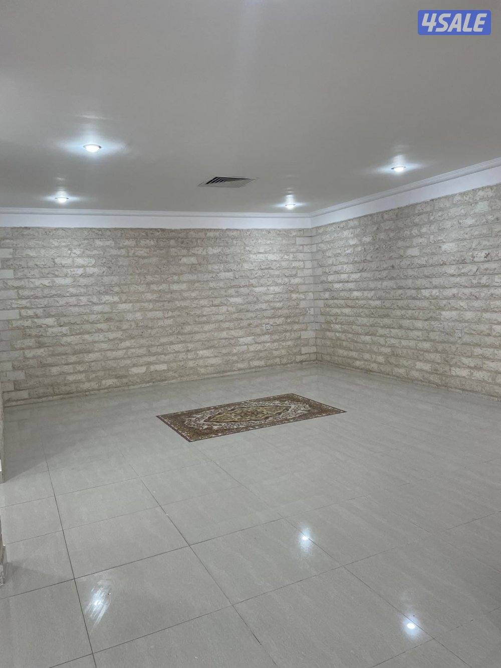 للايجار سرداب4