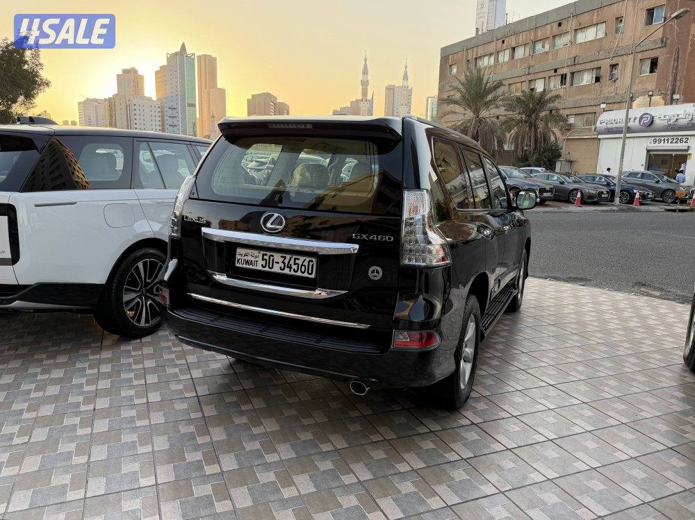 جيب لكزس GX460 موديل 2018 عداد 100 الف الساير سيرفيس وكالة منتظم3