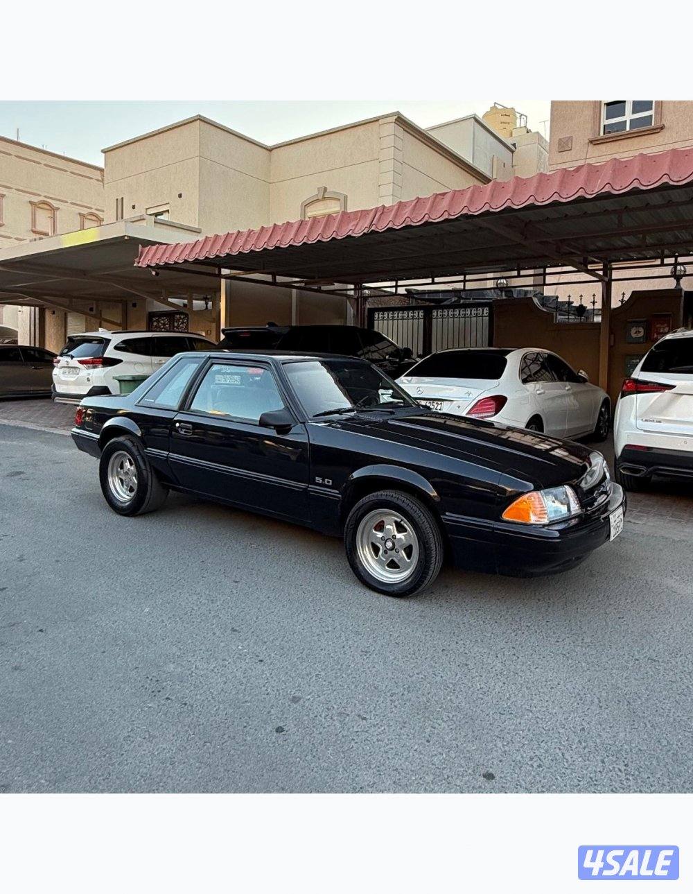 موستنق LX FBI2