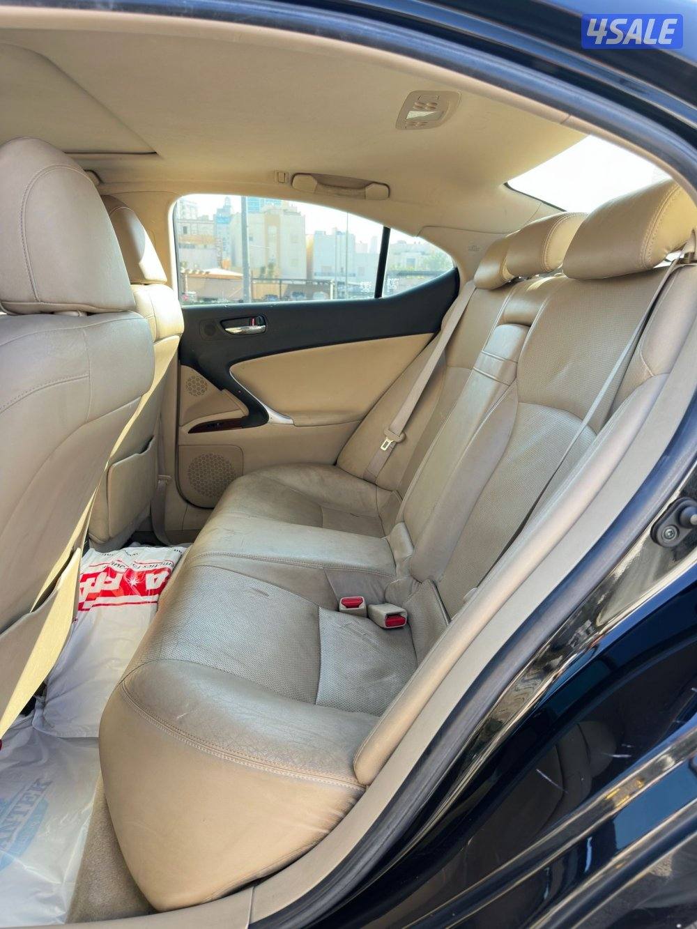 للبيع لكزس is/20076