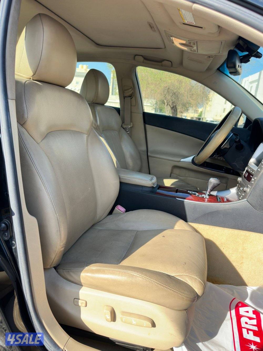 للبيع لكزس is/20077