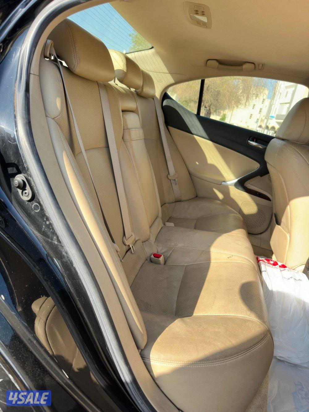 للبيع لكزس is/200714