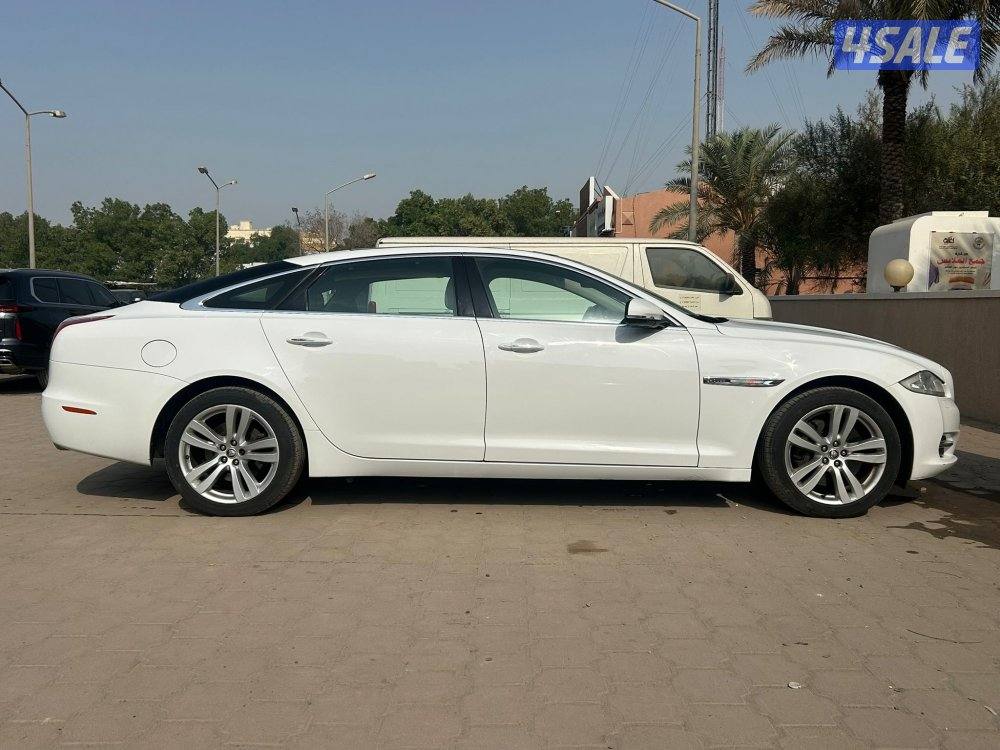 للبيع جاكوار XJ L/20121