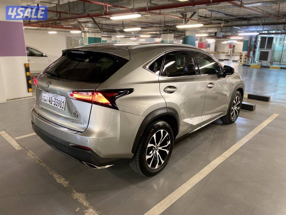 للبيع لكزس NX200t F Sport1