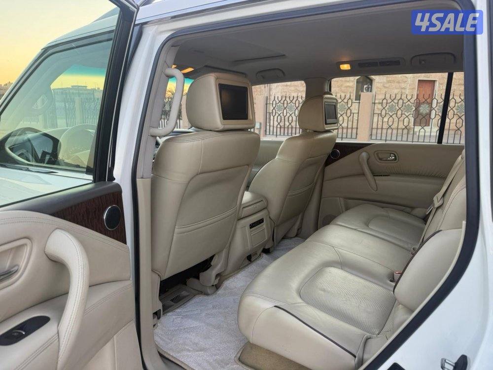 باترول 2013 صبغ الوكاله ماعدا باب الدبه الفل4