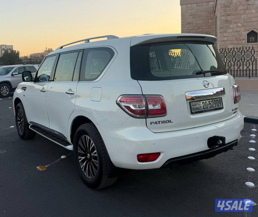 باترول 2013 صبغ الوكاله ماعدا باب الدبه الفل6