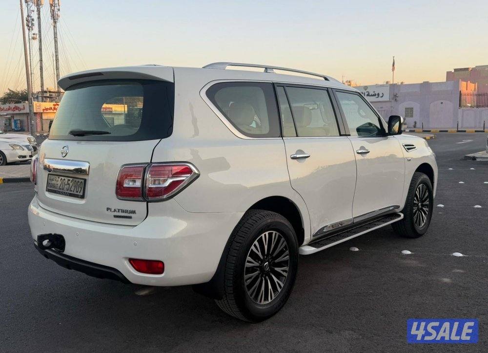 باترول 2013 صبغ الوكاله ماعدا باب الدبه الفل5