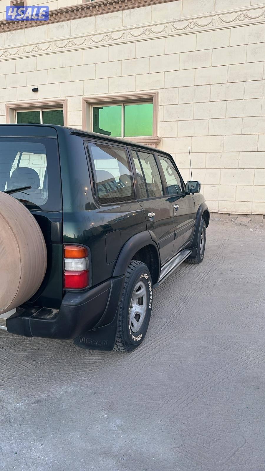 سفاري نيسان 19991