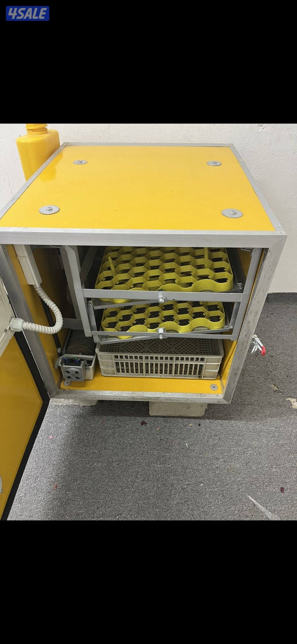 للبيع فقاسة مصريه ا شركةالعربي 160 بيضه استعمال مره واحده شبه جديده5