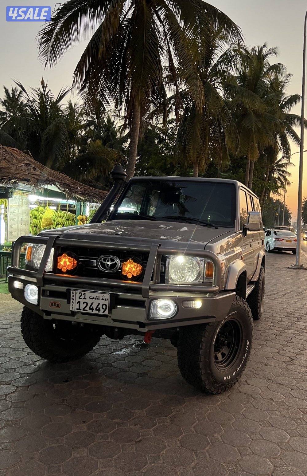 للبيع جيب نص موديل ٢٠٢٢3