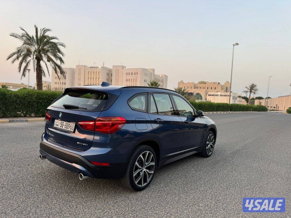 بي ام دبليو X1 صبغ الوكاله عداد 106 وارد الوكالة8