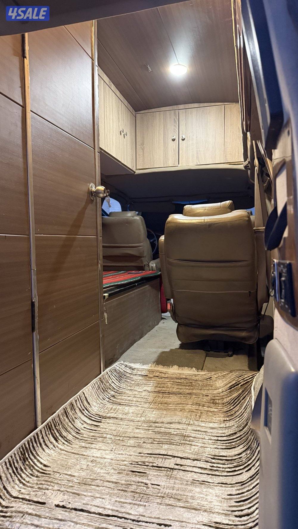 كرفان نظيف جدا + دوره مياه9