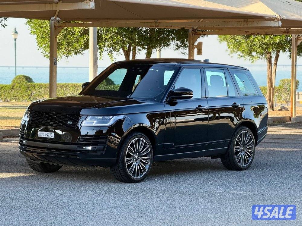 للبيع : رانج روفر vogue موديل : 2018 عداد : 150 الف0