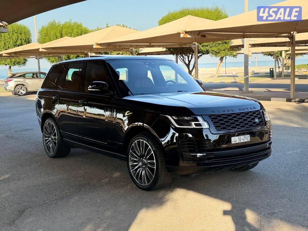 للبيع : رانج روفر vogue موديل : 2018 عداد : 150 الف4