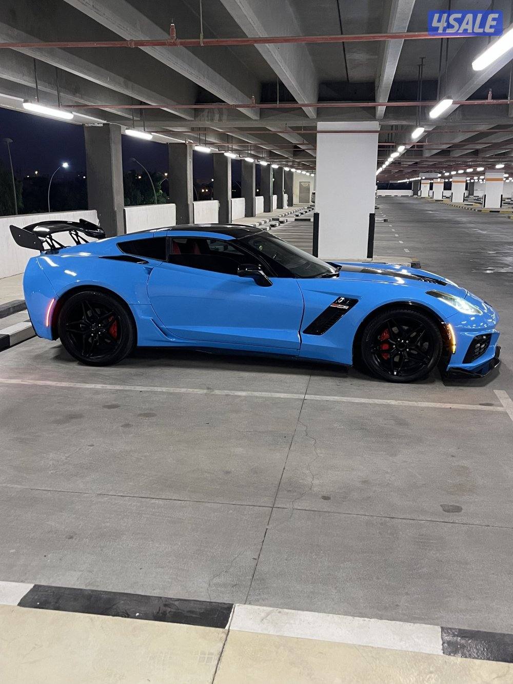 للبيع كورفت C710