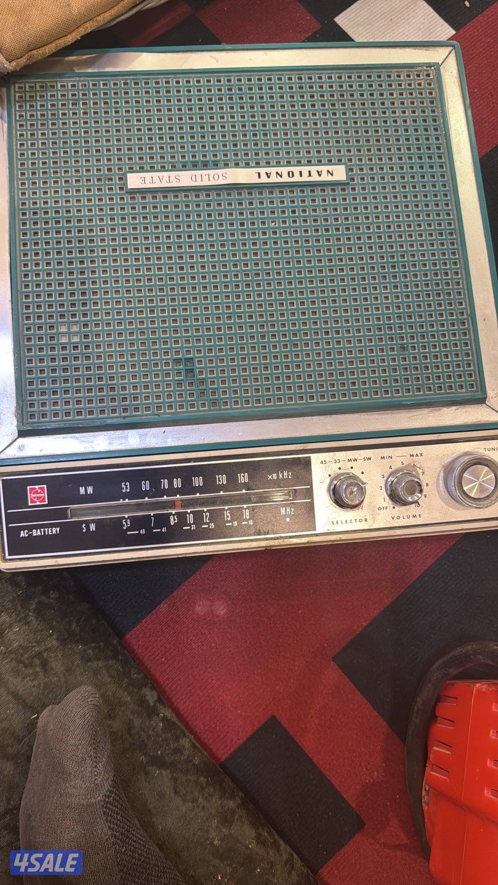 للبيع راديو مدمج وياه اسطوانه ناشيونال ياباني6