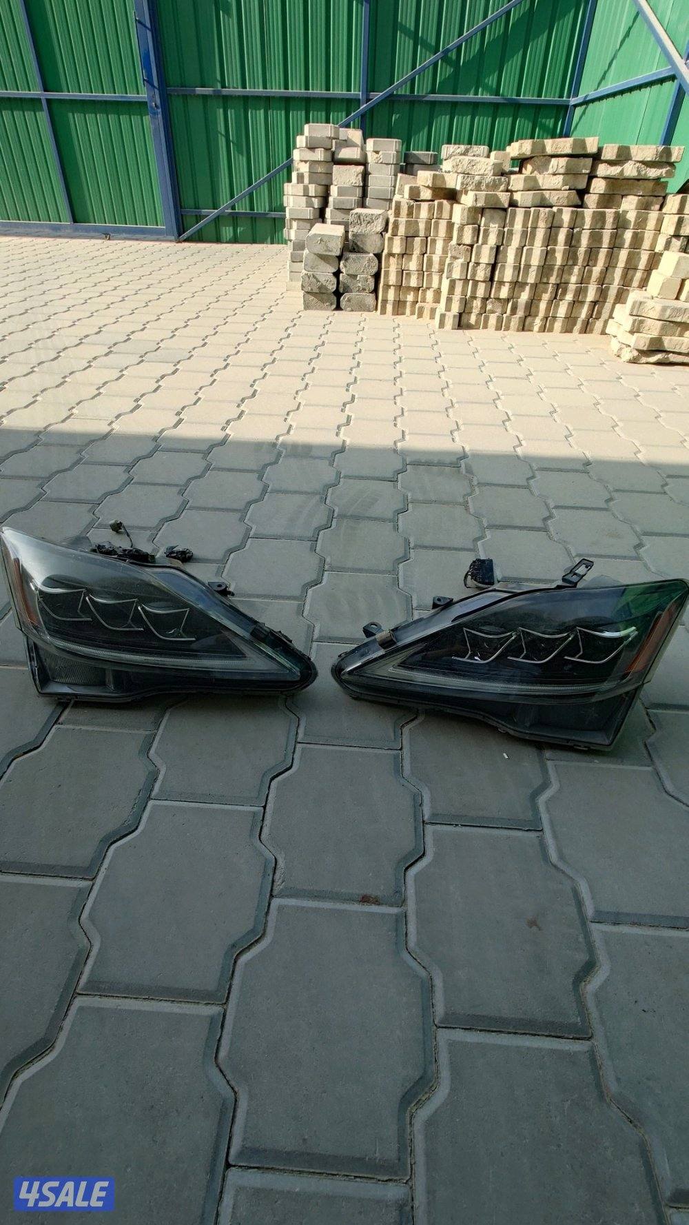 قطع غيار لكزس IS F12