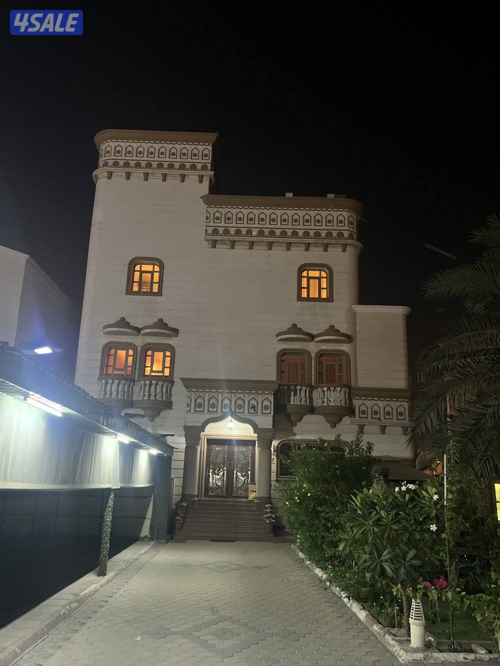 القصور قسائم قطعه ٧ مقابل العدان البيت على ٣ واجهات1