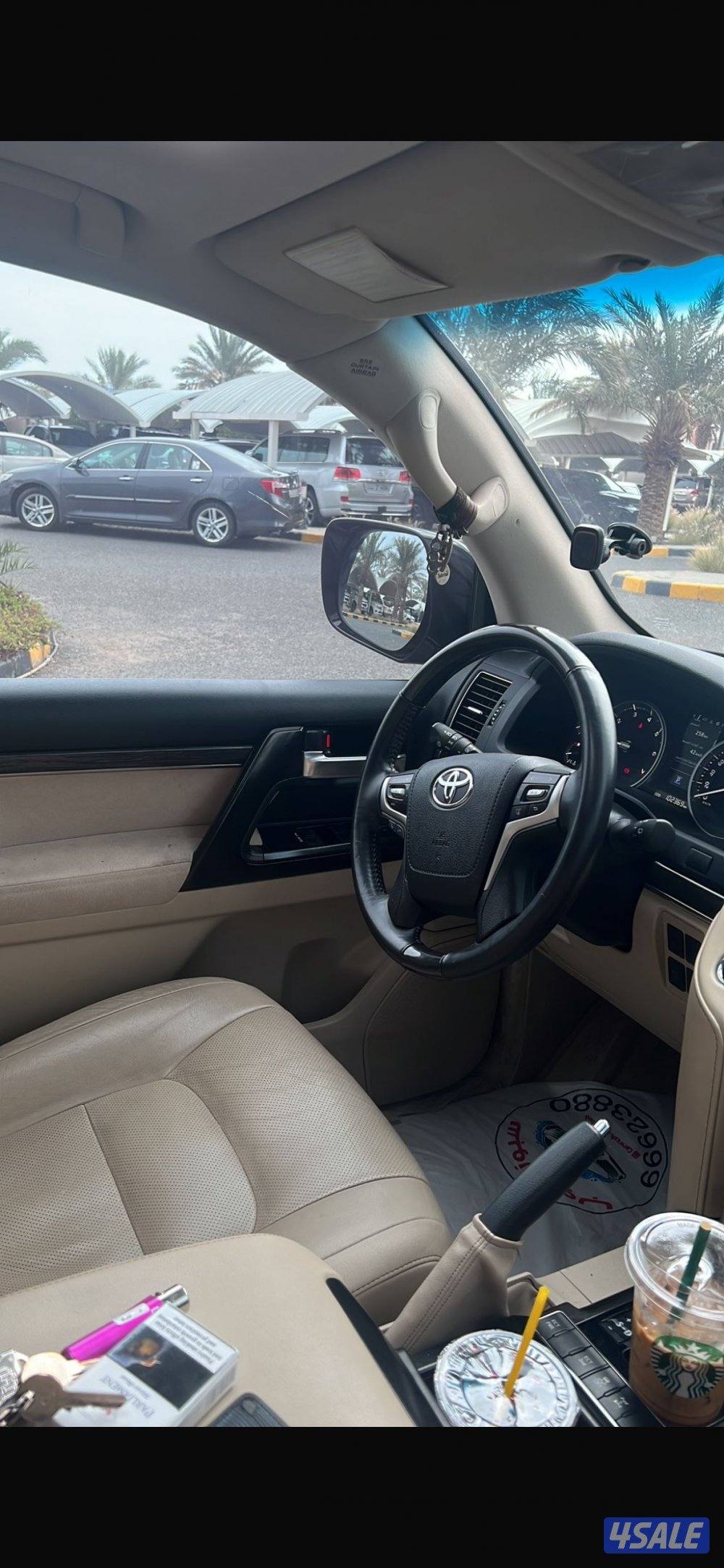 للبيع لاندكروز ٢٠٢١ المالك الاول ٨ سلندر جلد1