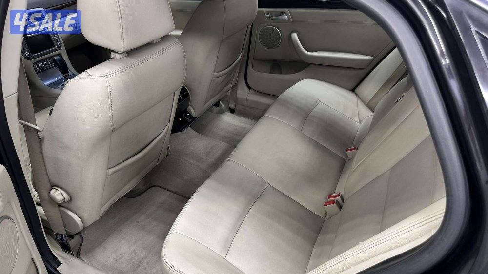 سيارة مخزنة بحالة الوكالة نظيفة جدآ سيرفس ب الوكالة  تواير جديدة وكالة5