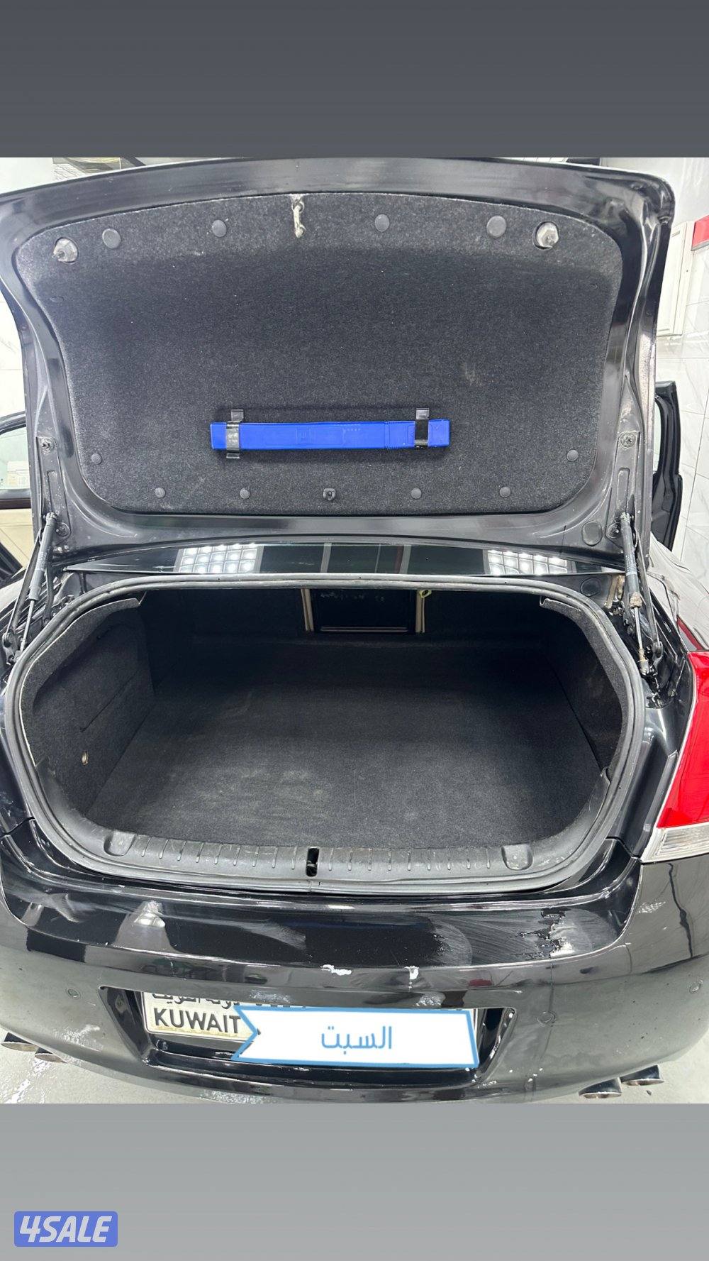 سيارة مخزنة بحالة الوكالة نظيفة جدآ سيرفس ب الوكالة  تواير جديدة وكالة8