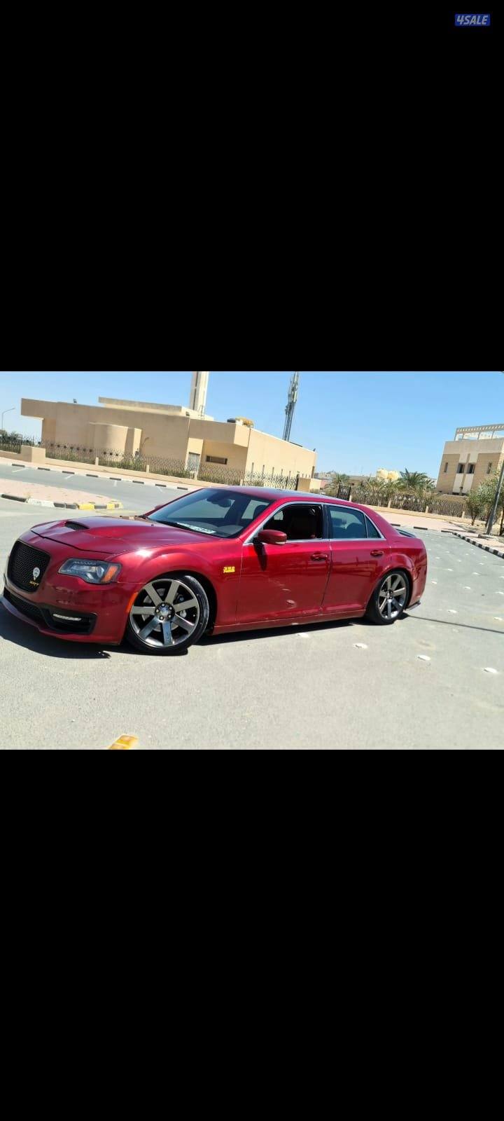 للبيع كرايسلر srt8 20140