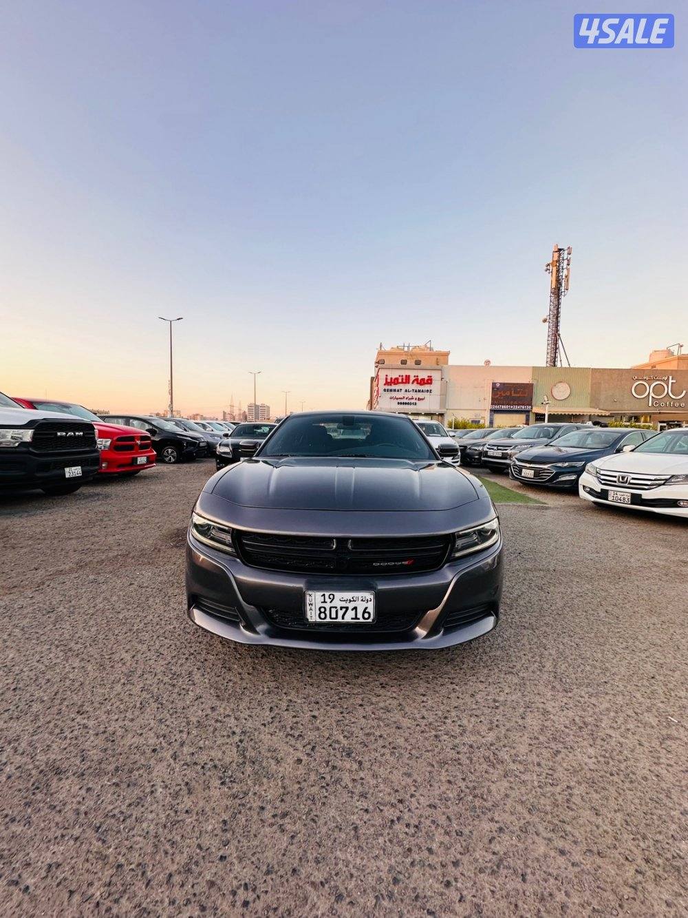 🚘 دودج - تشارجر 2021 -8