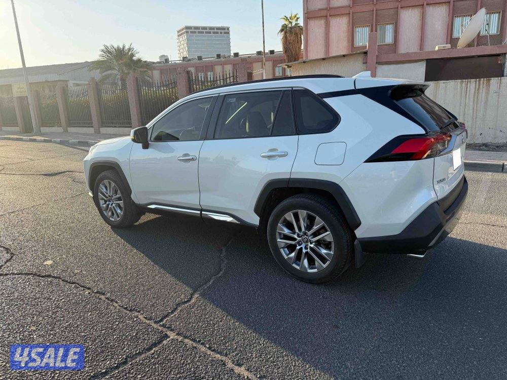 Toyota RAV4 2019 full option 4WD4