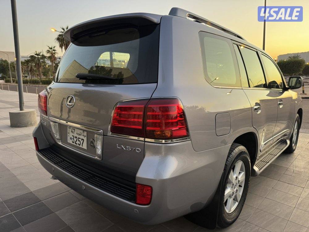 للبيع : جيب لكزس LX 570 : صبغ وكاله8