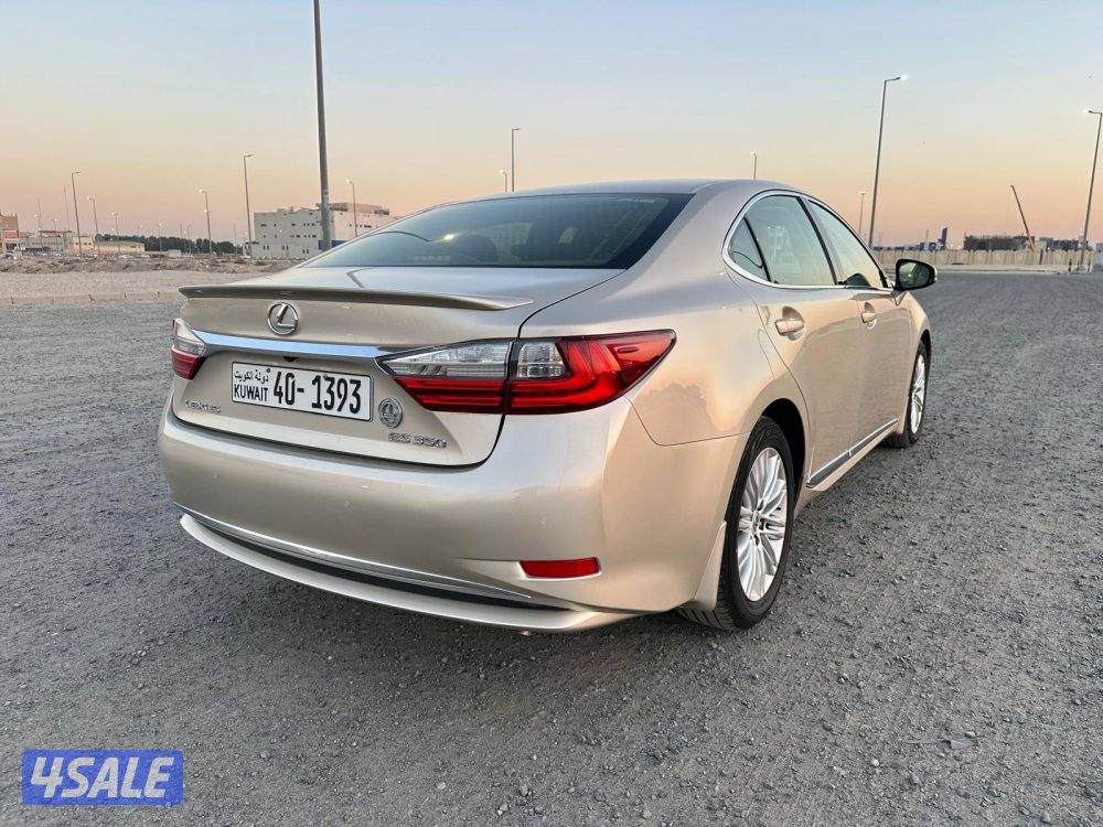 لكزس ES 350 موديل ٢٠١٦ ماشي ٨٣ ألف3