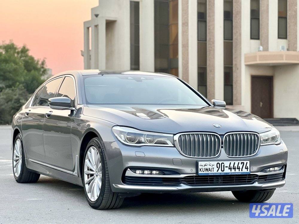 بحالك ممتازه جدا موديل ٢٠١٧ ونظيفة عداد ١٠٤ الف تواير حديده3