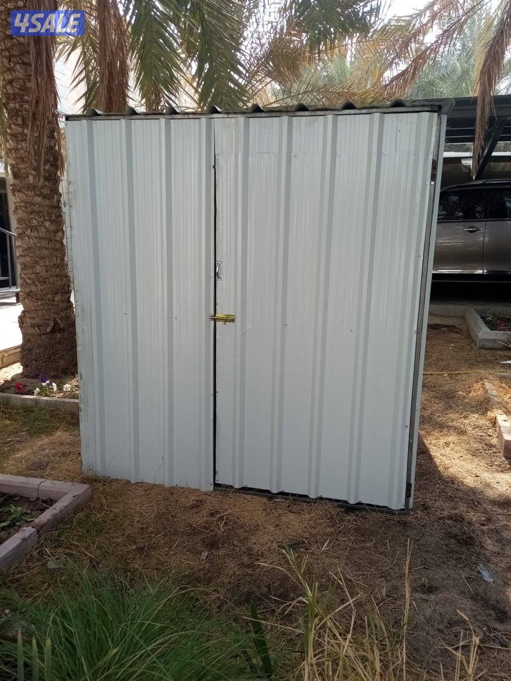 للبيع غرف مخازن مطابخ دورات مياه ومحاكر وبناجر خيل وغرف مواطير وعريش2