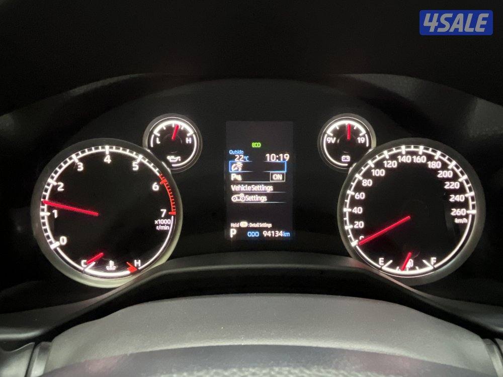 TOYOTA LAND CRUISER 23L3T-GXREF_U4