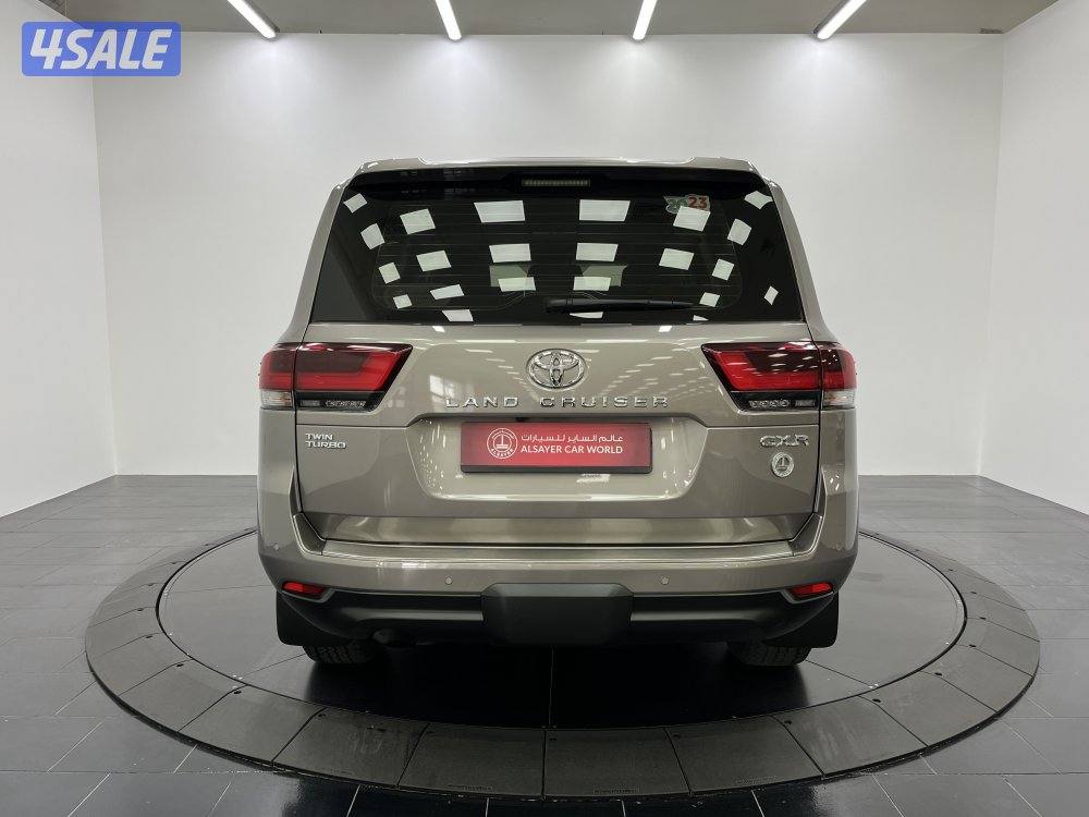 TOYOTA LAND CRUISER 23L3T-GXREF_U6