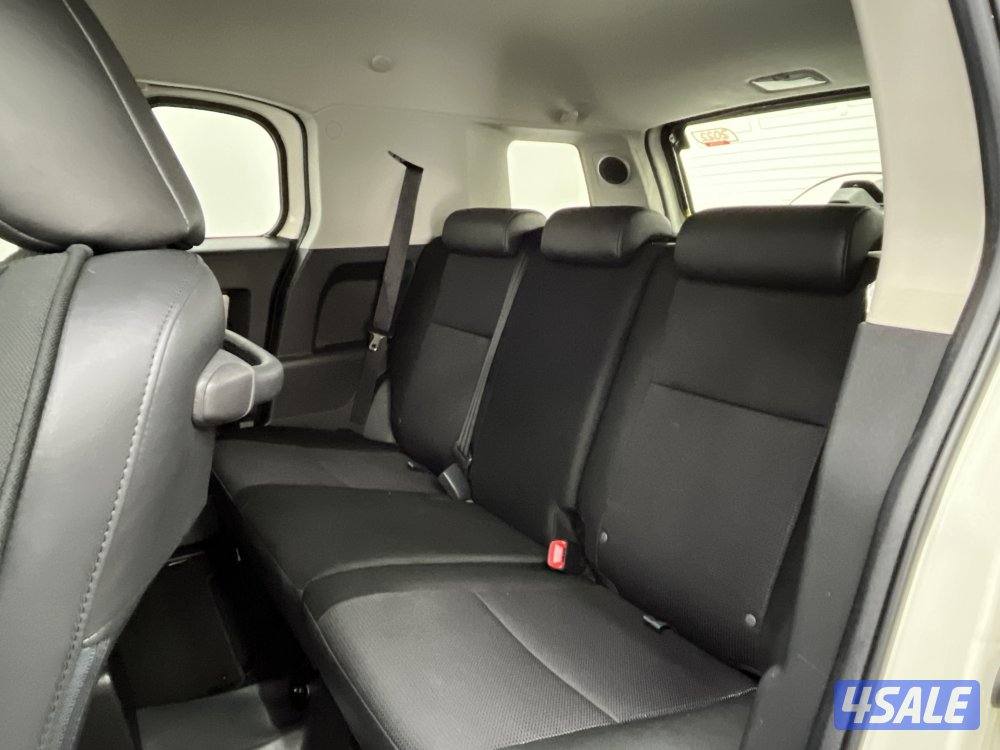 TOYOTA FJ CRUISER 22FJH2_U3