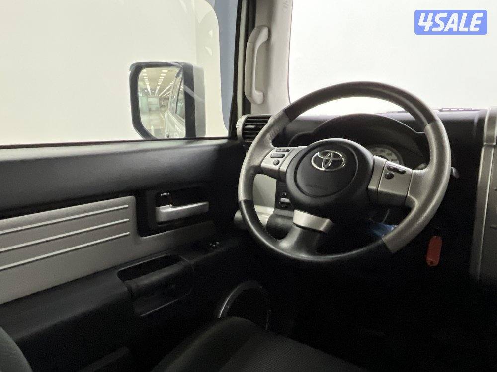 TOYOTA FJ CRUISER 22FJH2_U9