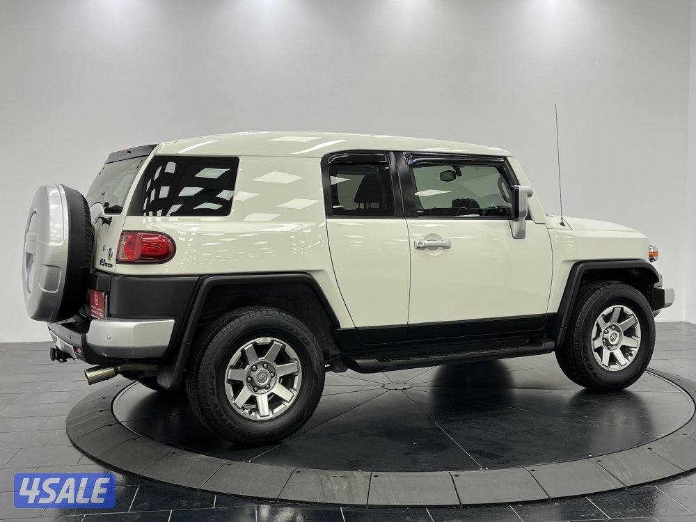 TOYOTA FJ CRUISER 22FJH2_U11