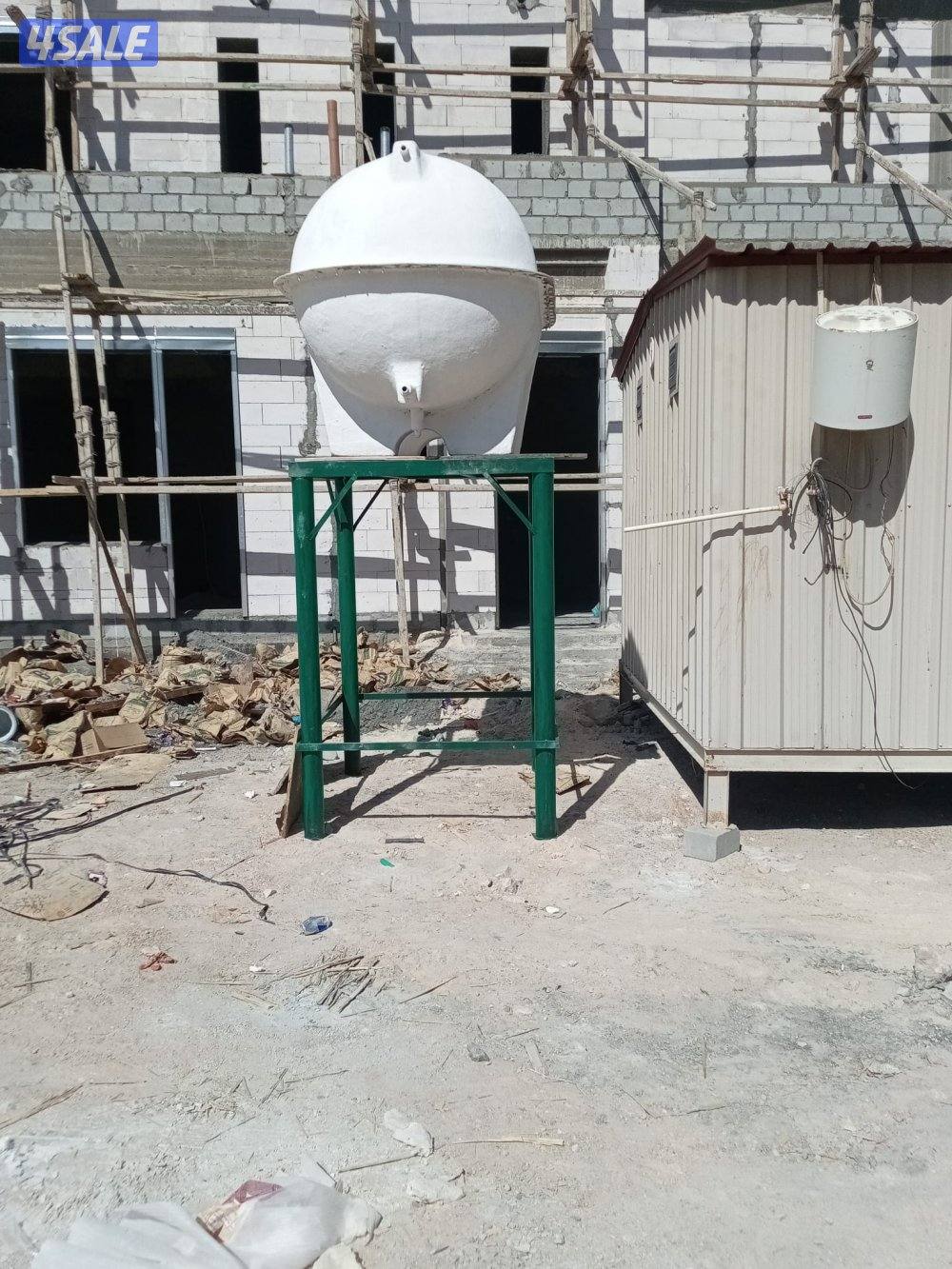 للبيع توانكي فيبر غلاس مكفولات شهر + حنفيات جديده و يوجد توانكي الشبك1